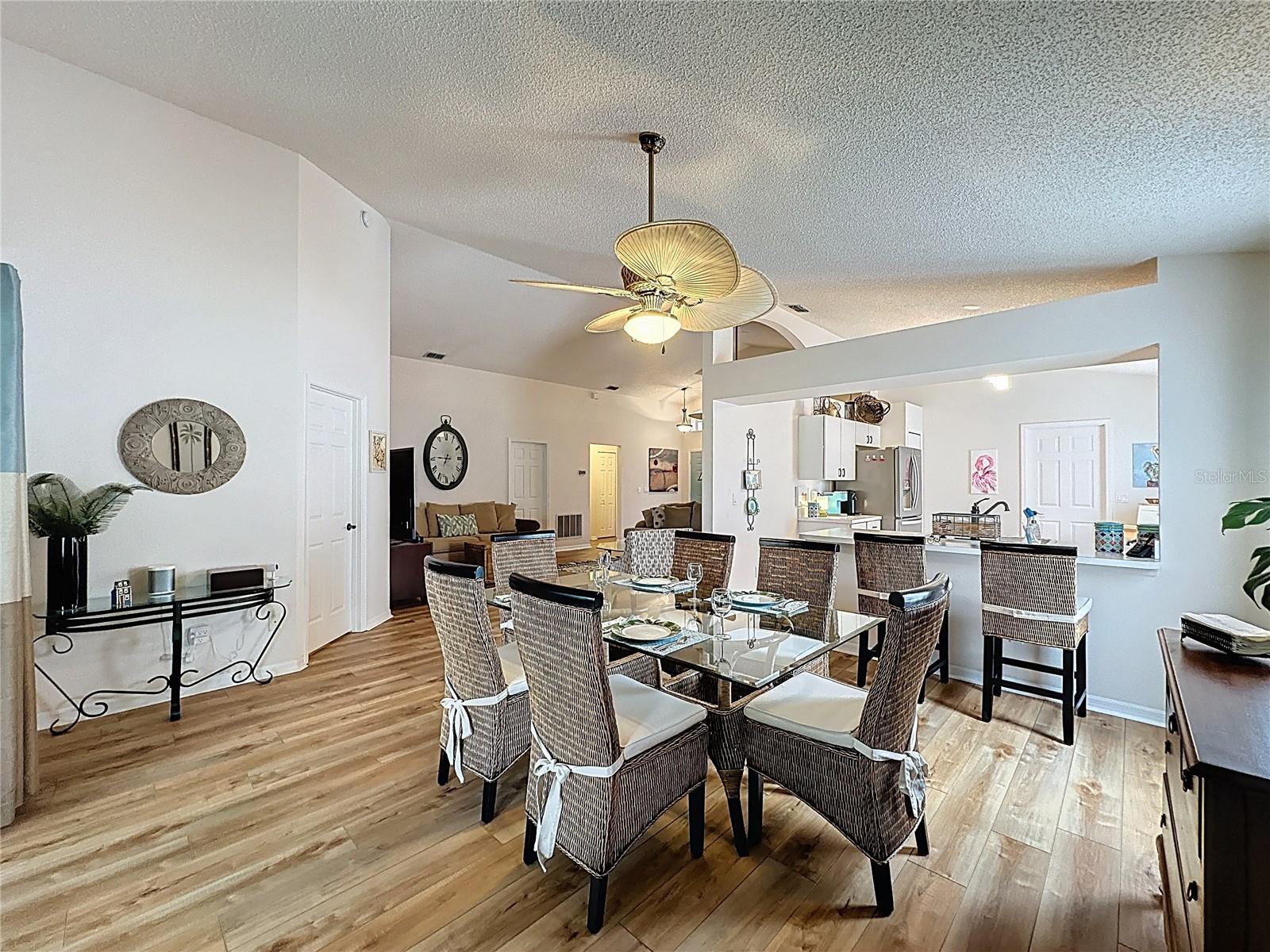 KINGS RIDGE - Residential