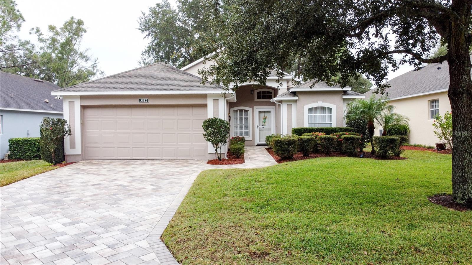 KINGS RIDGE - Residential