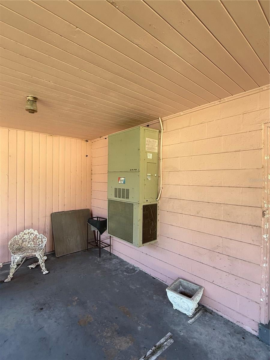 1405 OCEAN STREET