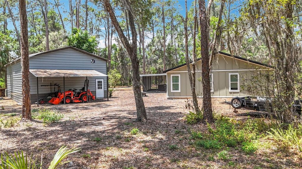 Photo of 7374 Circle Drive, Lady Lake, FL 32159 (MLS # O6399049)