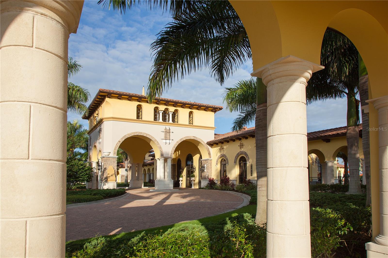 GRAN PARADISO PH 1 - Residential