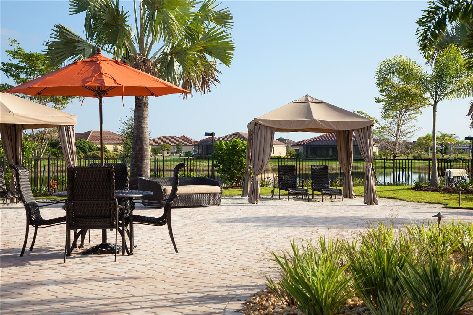 GRAN PARADISO PH 1 - Residential