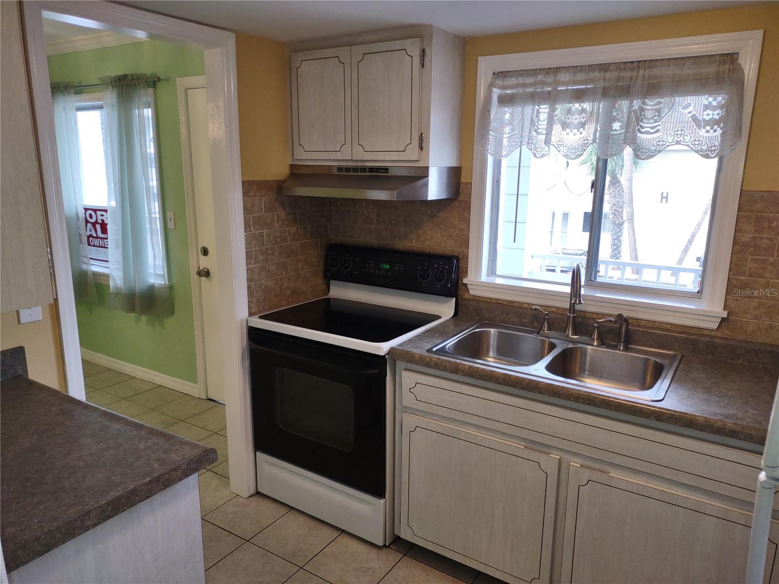 1566 PLEASANT ROAD J24