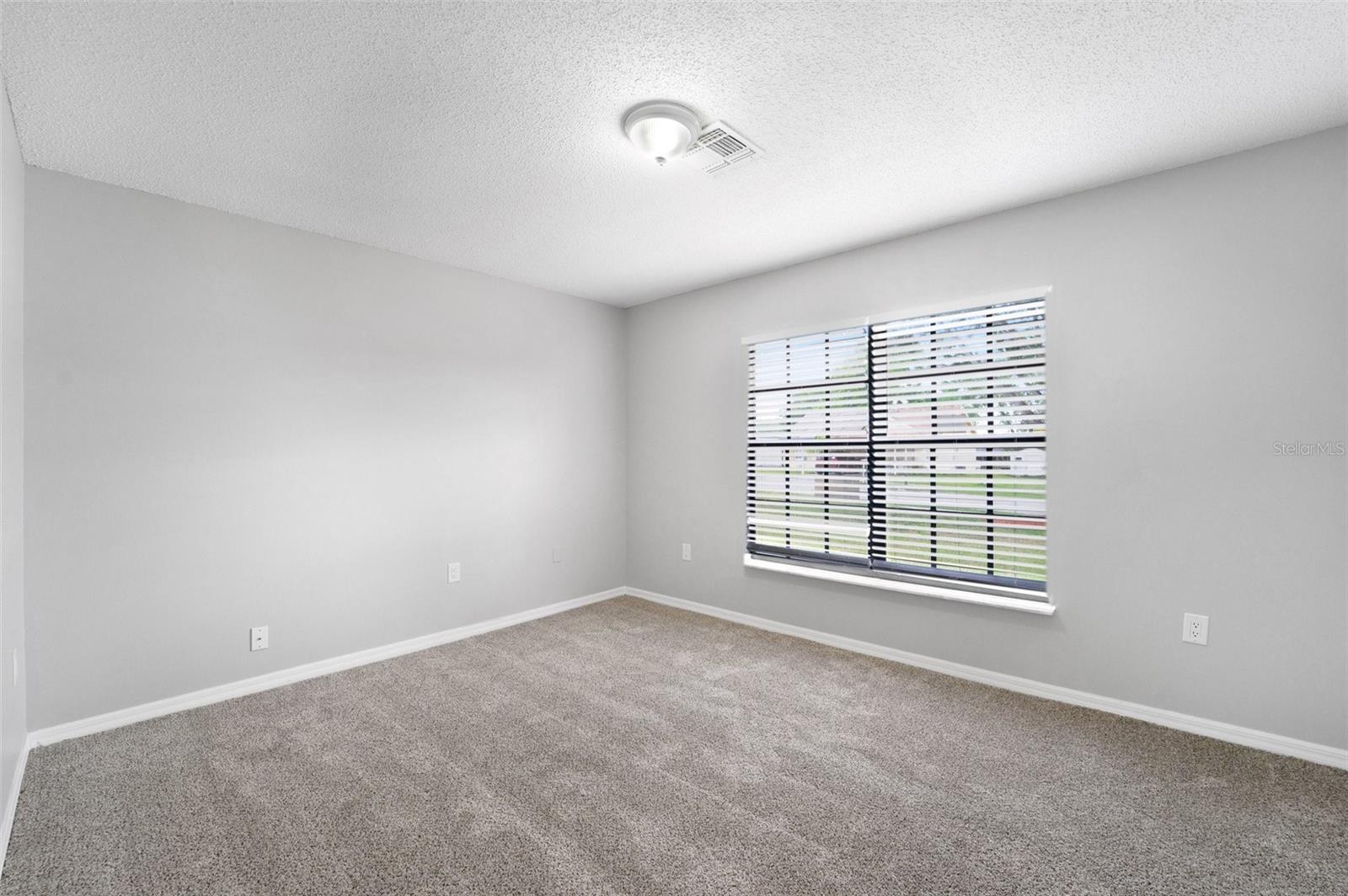 LAKEVIEW KNOLL PH 01 - Residential