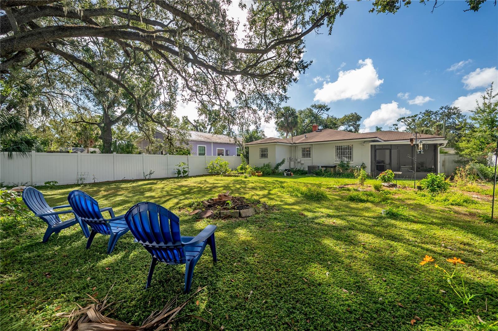 RIVERSIDE NORTH - Residential
