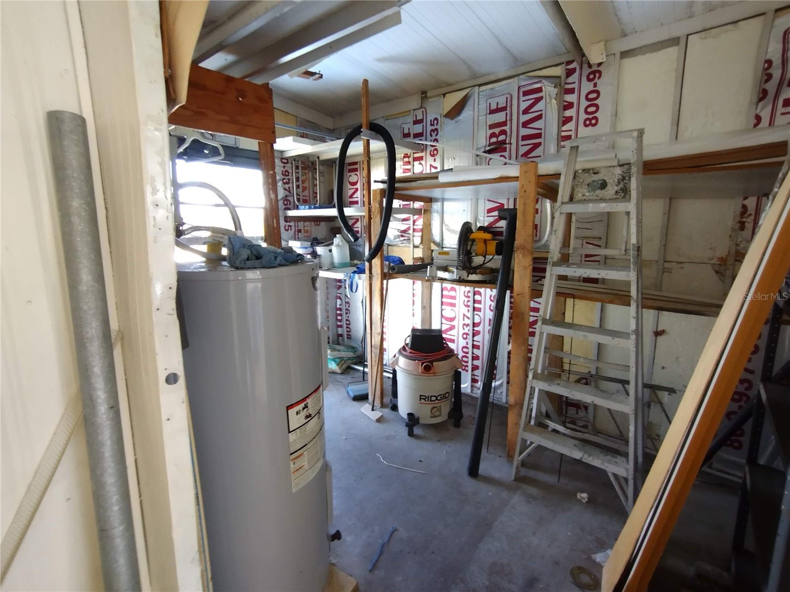 GOLDEN GATE MOBILE HOME PARK UNREC - Residential