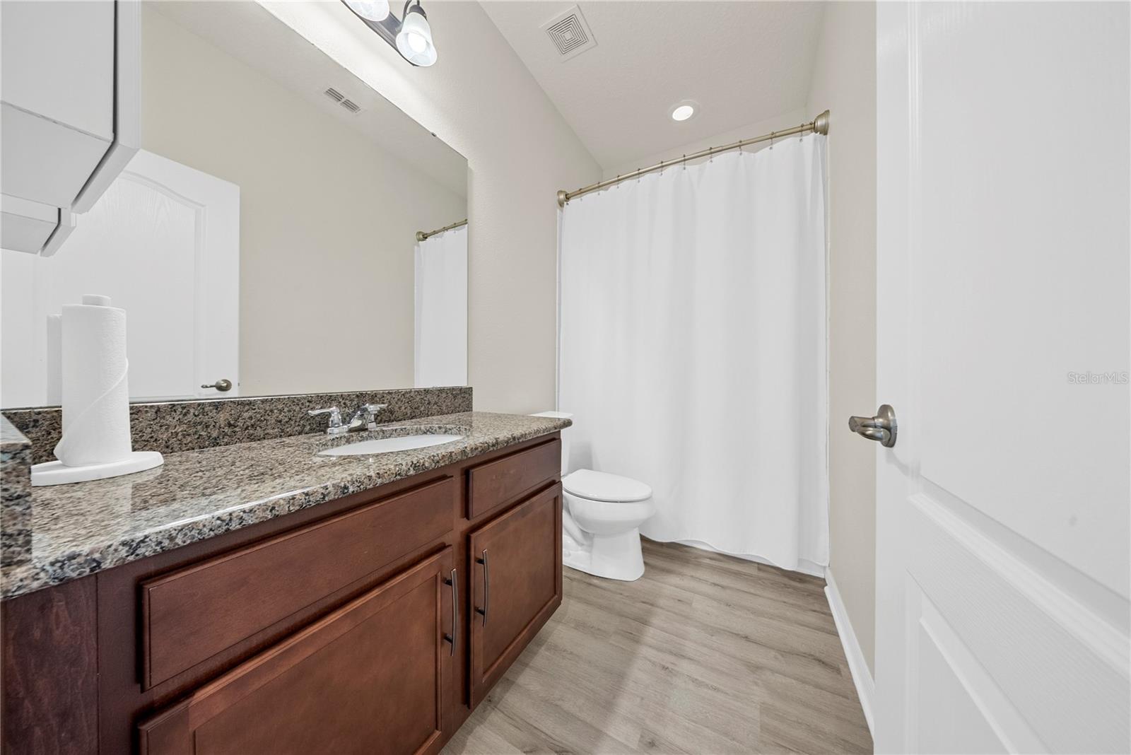 OVERLOOK 2/HAMLIN - Residential
