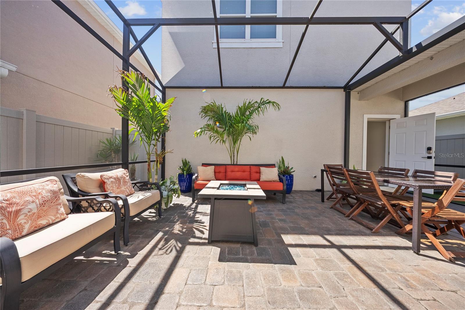 OVERLOOK 2/HAMLIN - Residential