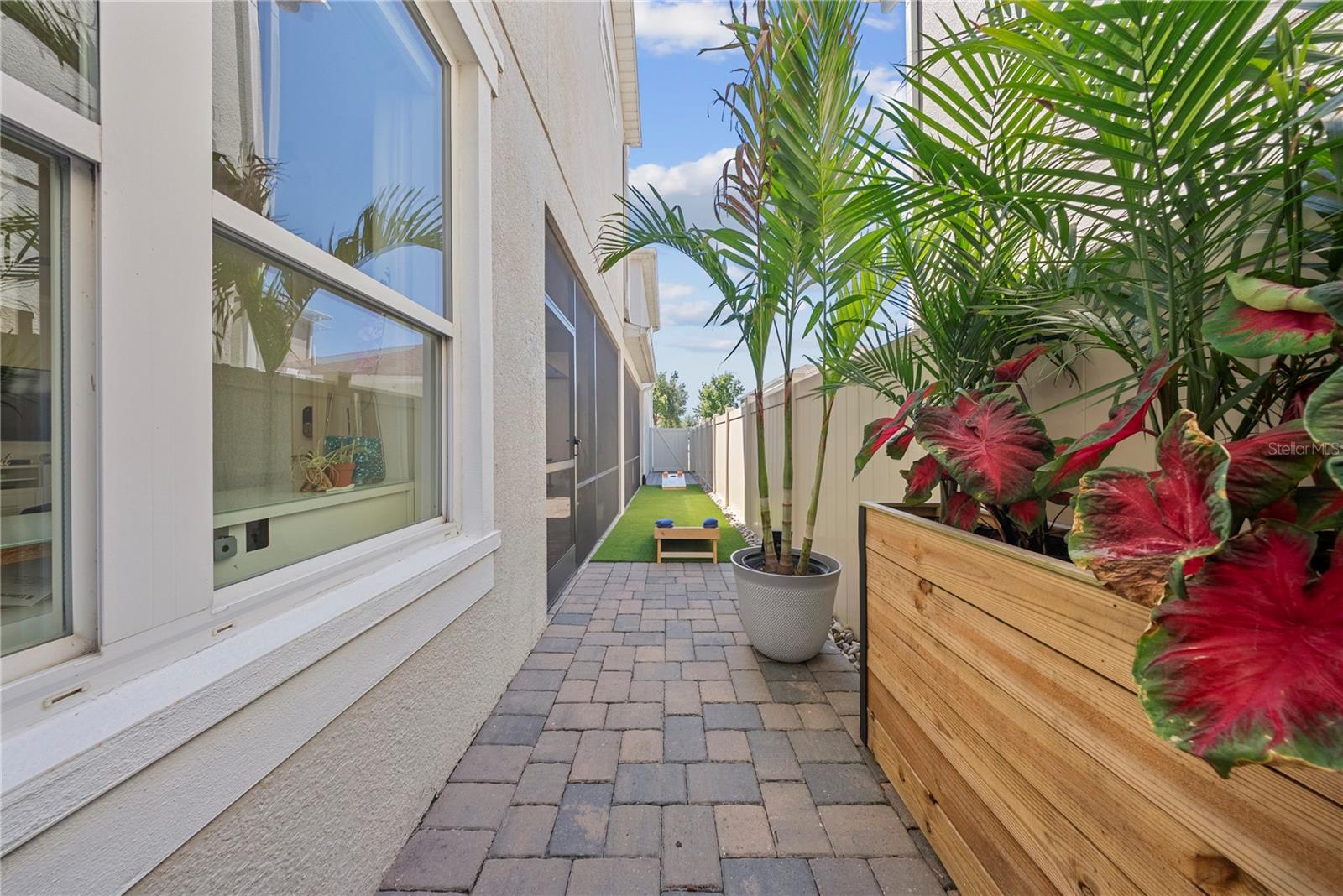 OVERLOOK 2/HAMLIN - Residential