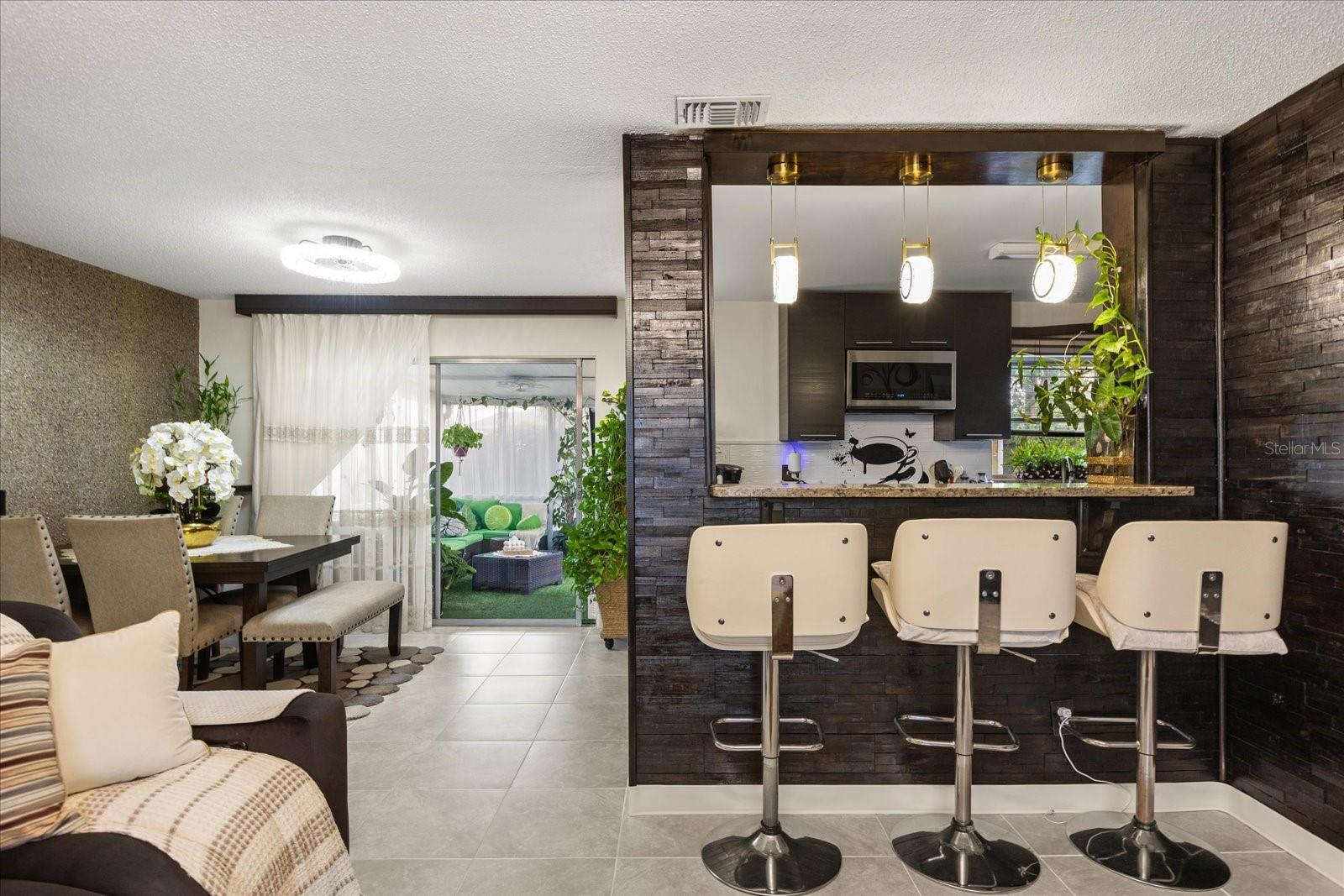 SKY LAKE OAK RIDGE SEC - Residential