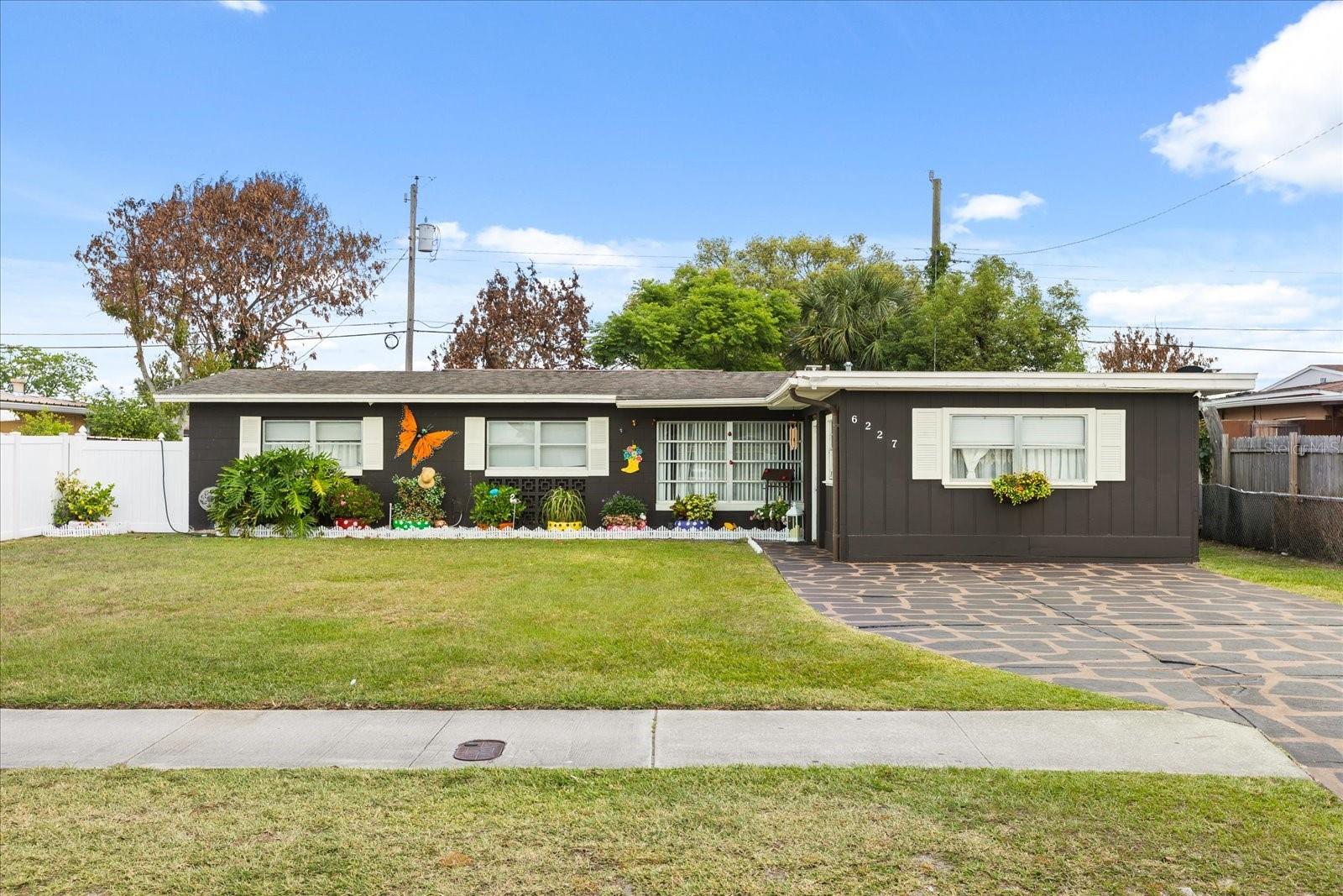 SKY LAKE OAK RIDGE SEC - Residential