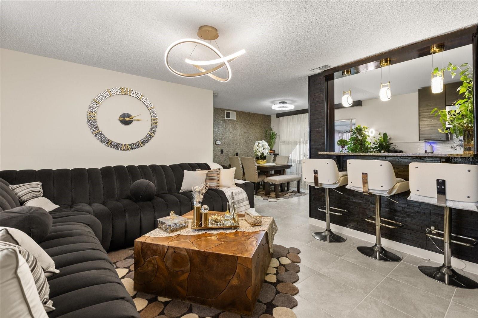 SKY LAKE OAK RIDGE SEC - Residential