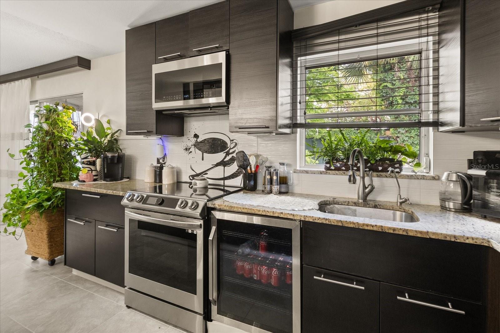 SKY LAKE OAK RIDGE SEC - Residential