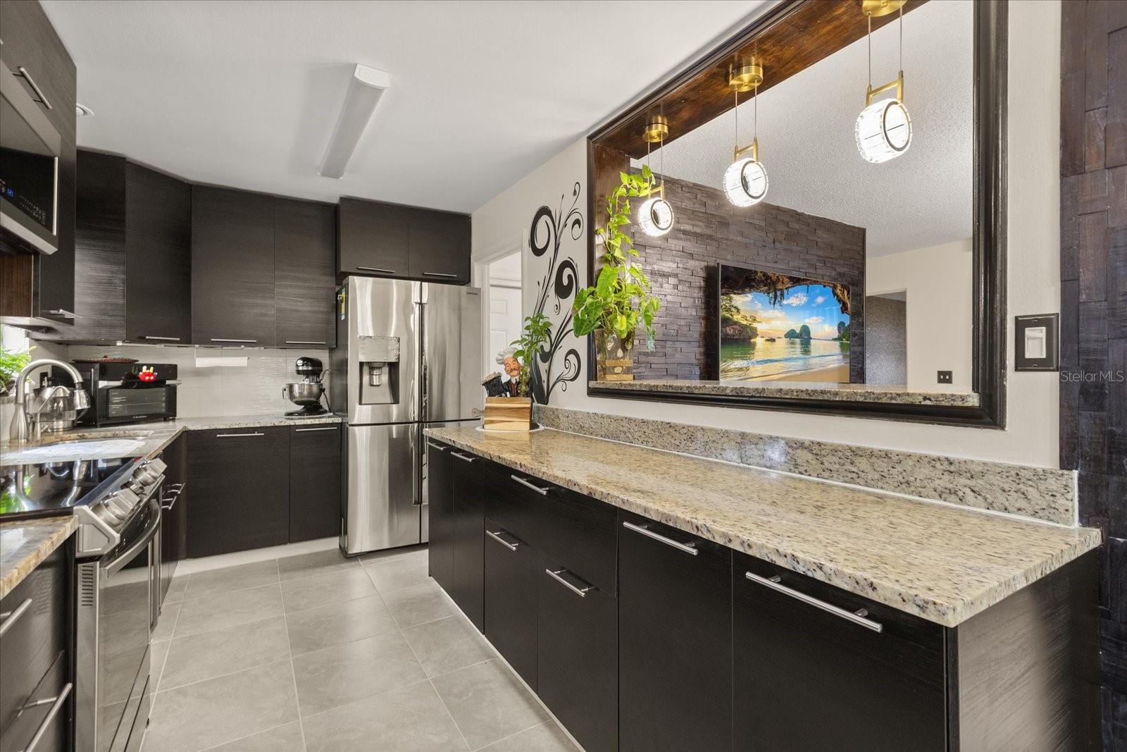 SKY LAKE OAK RIDGE SEC - Residential