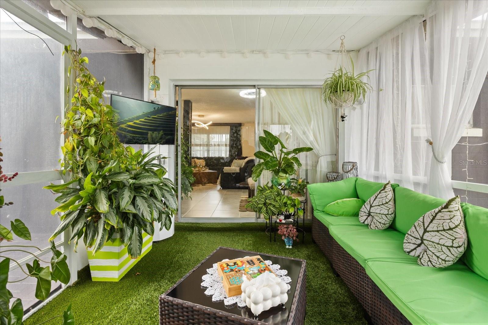 SKY LAKE OAK RIDGE SEC - Residential