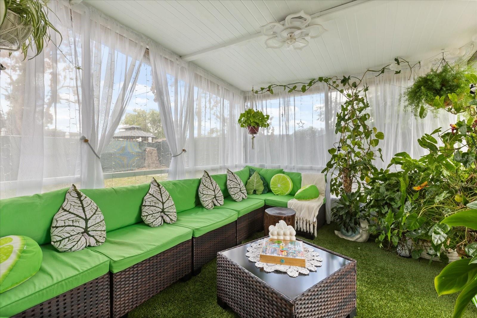 SKY LAKE OAK RIDGE SEC - Residential