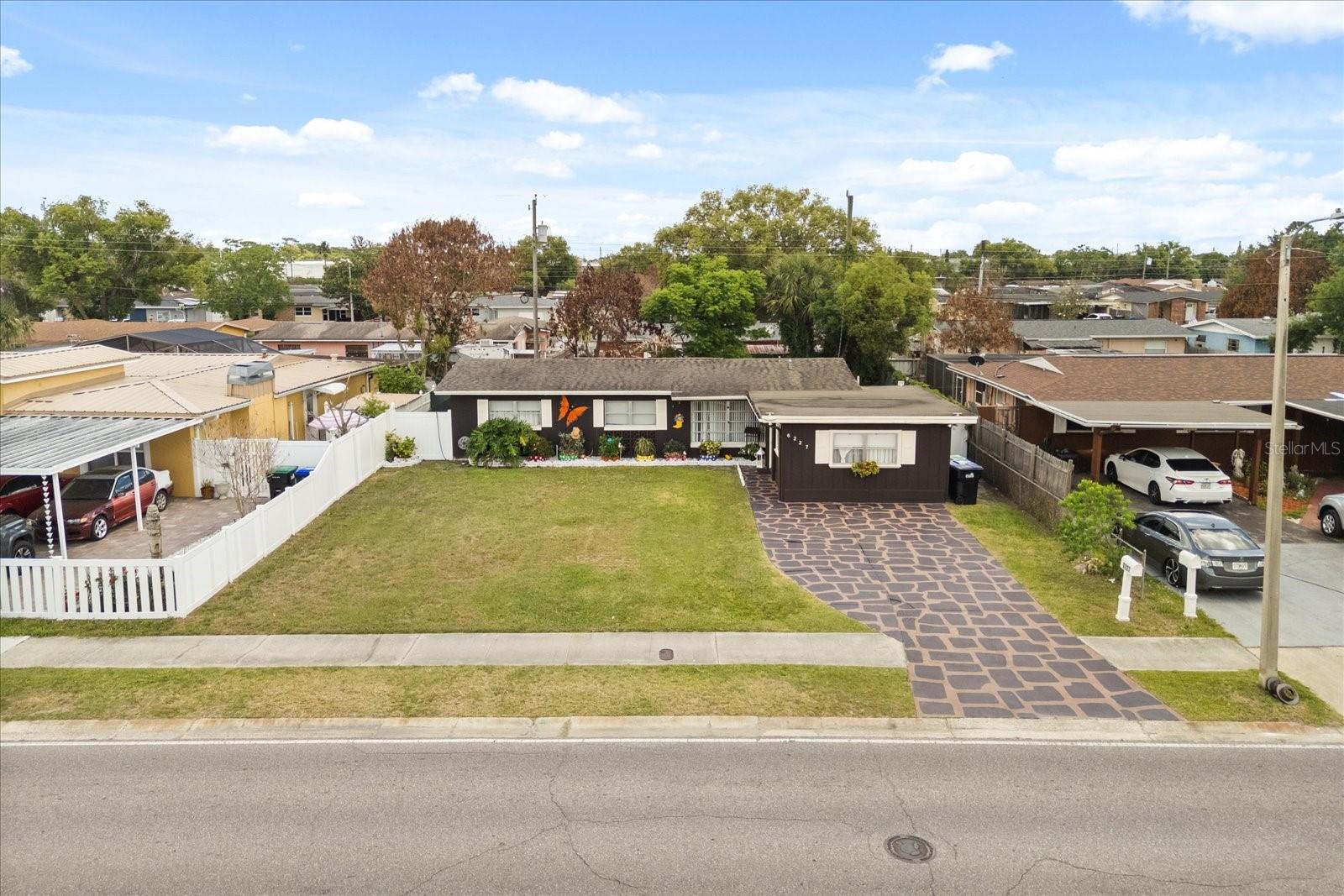 SKY LAKE OAK RIDGE SEC - Residential