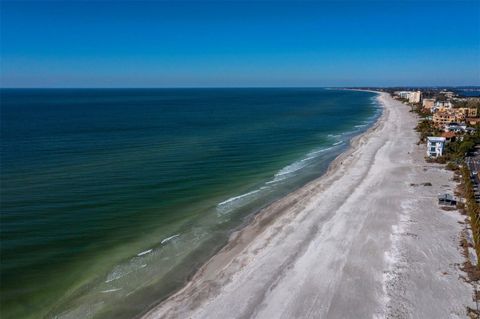 A home in LONGBOAT KEY