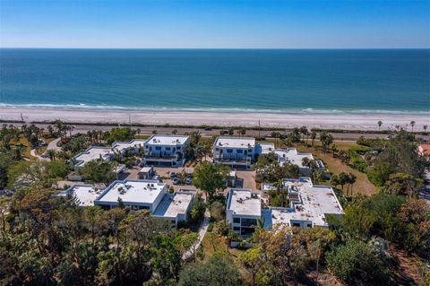 A home in LONGBOAT KEY