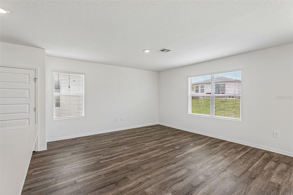 Photo of 4227 Evernia Road, Tavares, FL 32778 (MLS # O6413145)