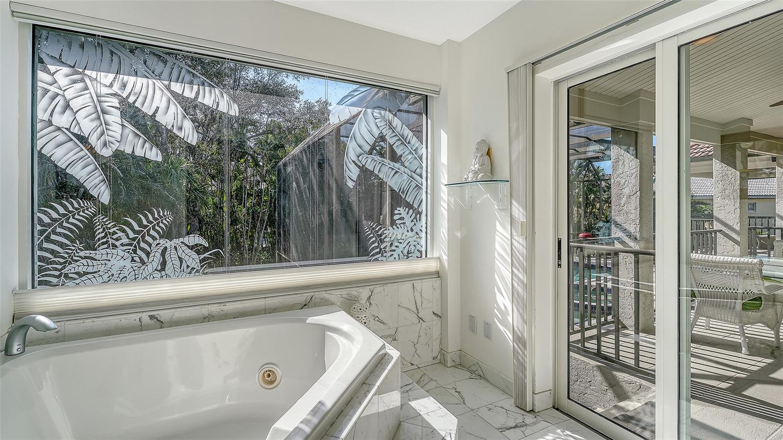 BAY ISLES - Residential