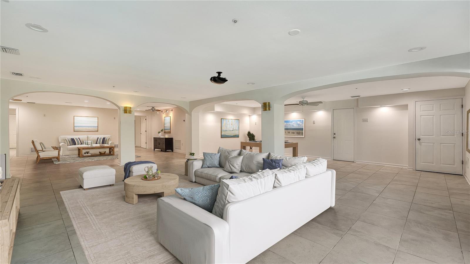 BAY ISLES - Residential