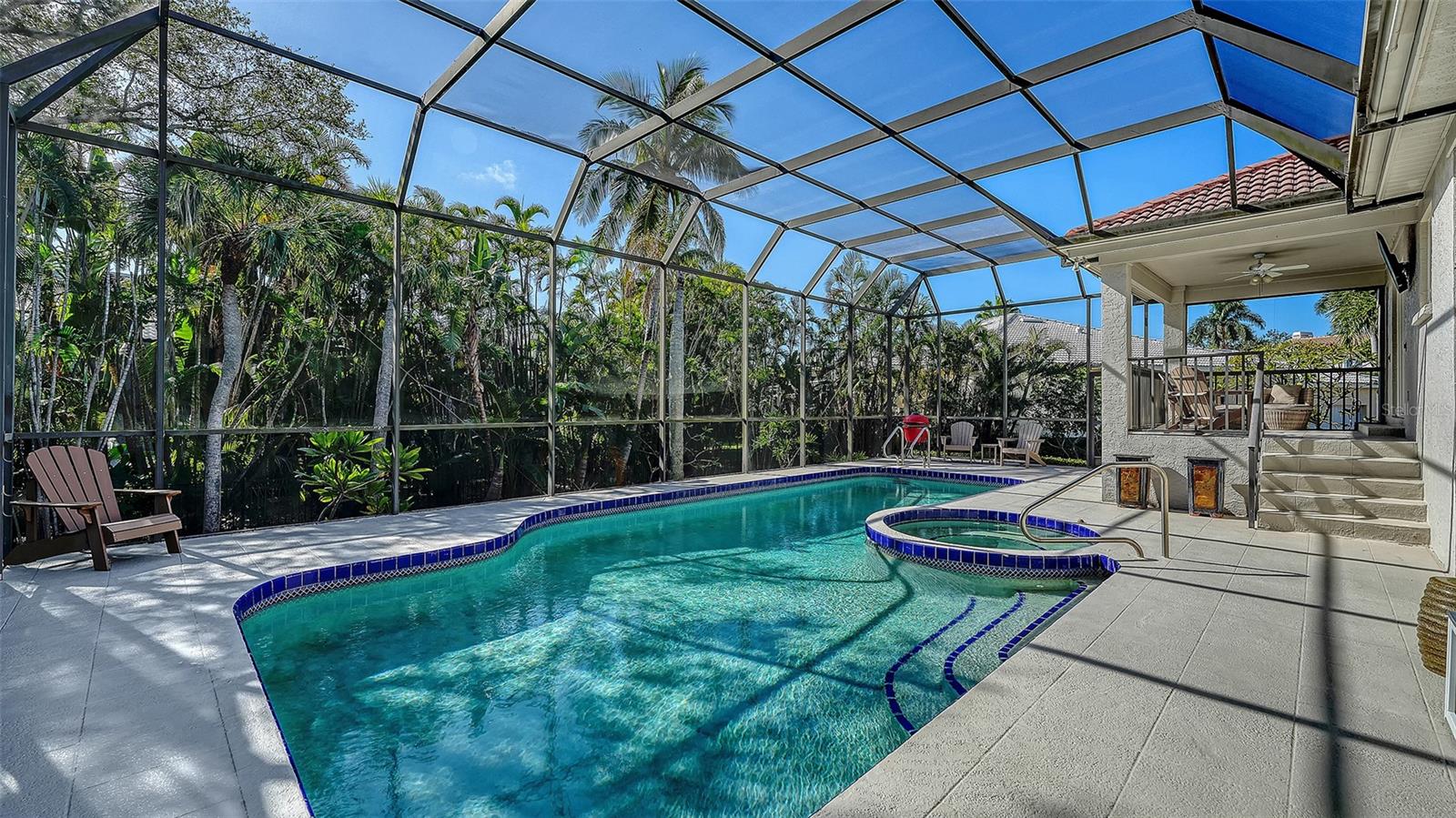 BAY ISLES - Residential