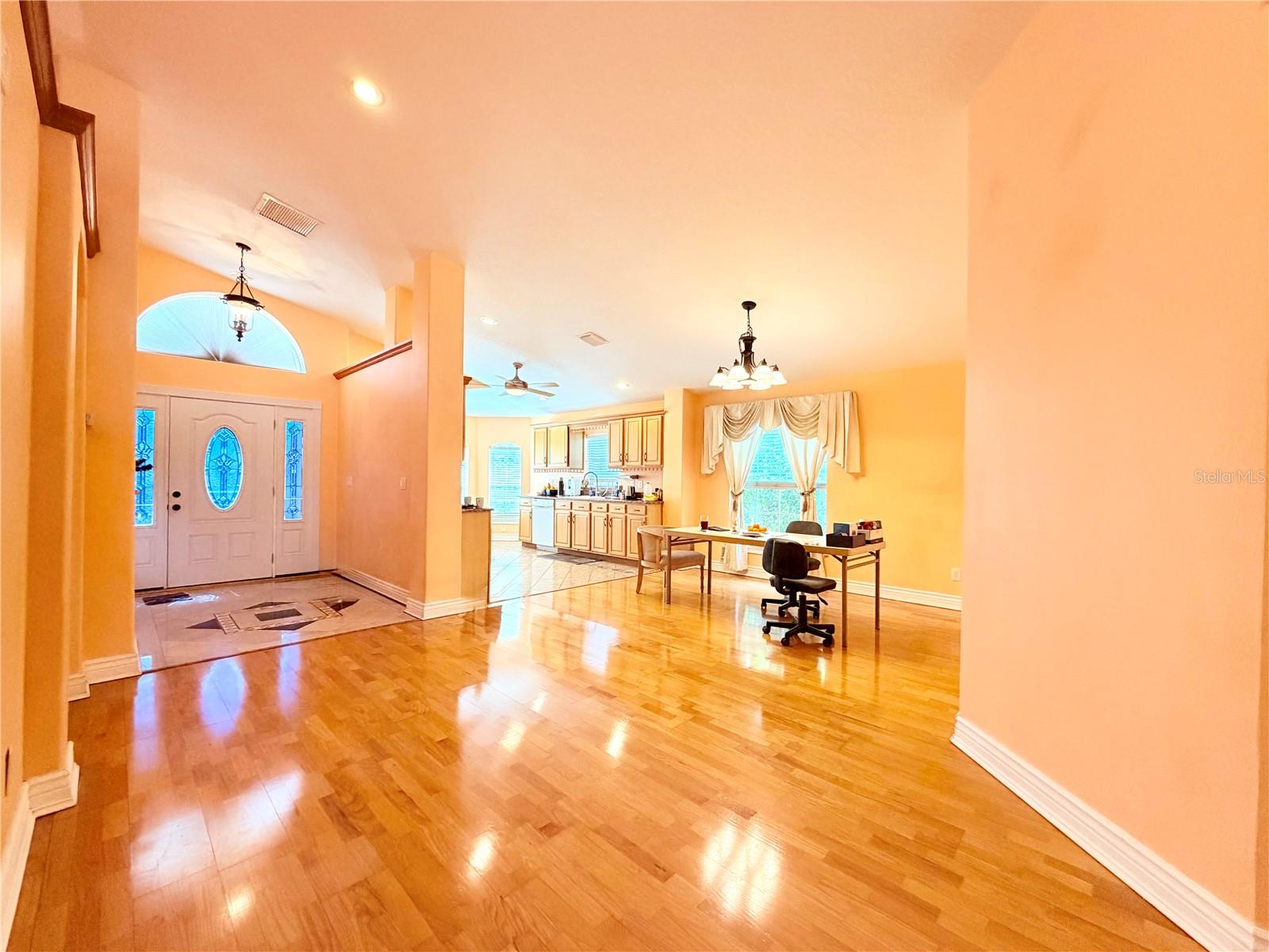 LOFTY PINE ESTATES - Residential