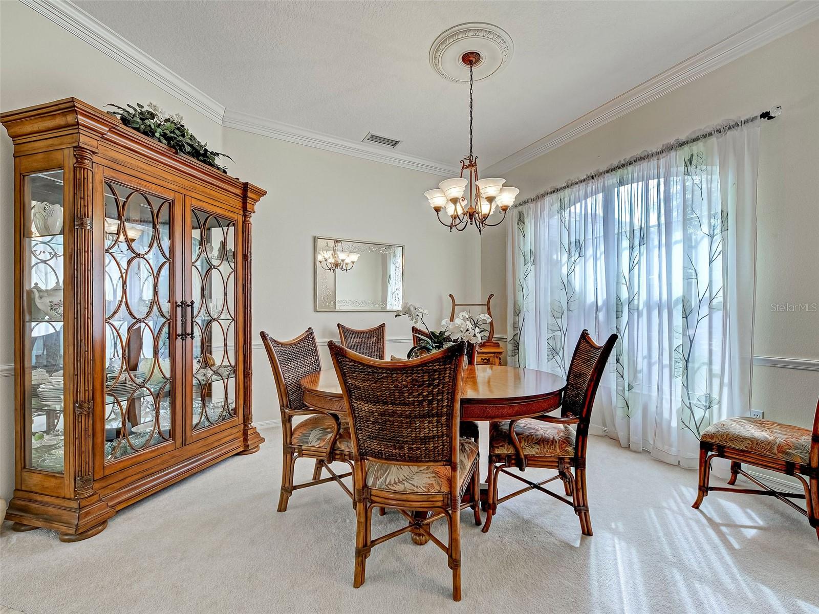 CALUSA LAKES - Residential