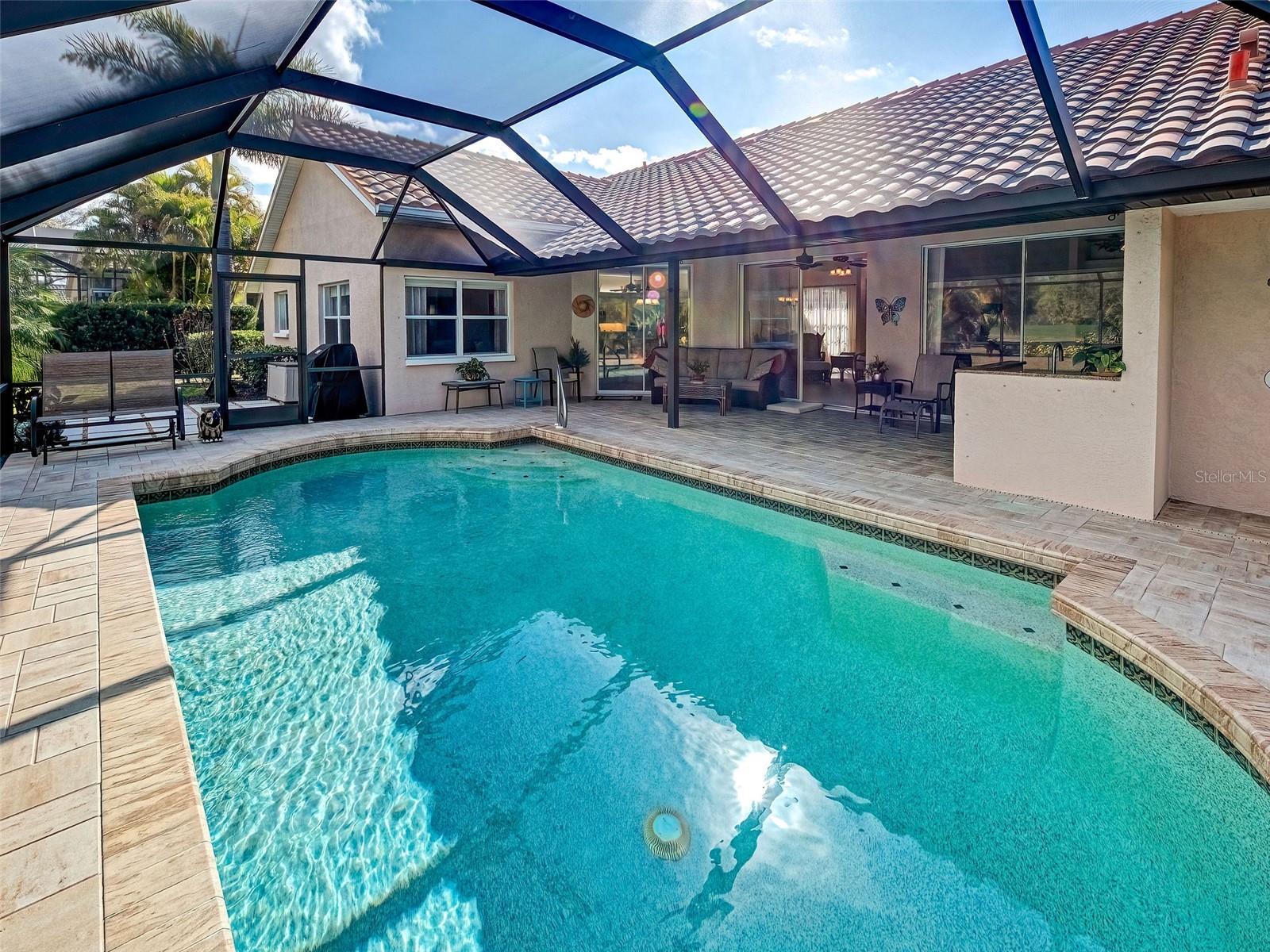 CALUSA LAKES - Residential