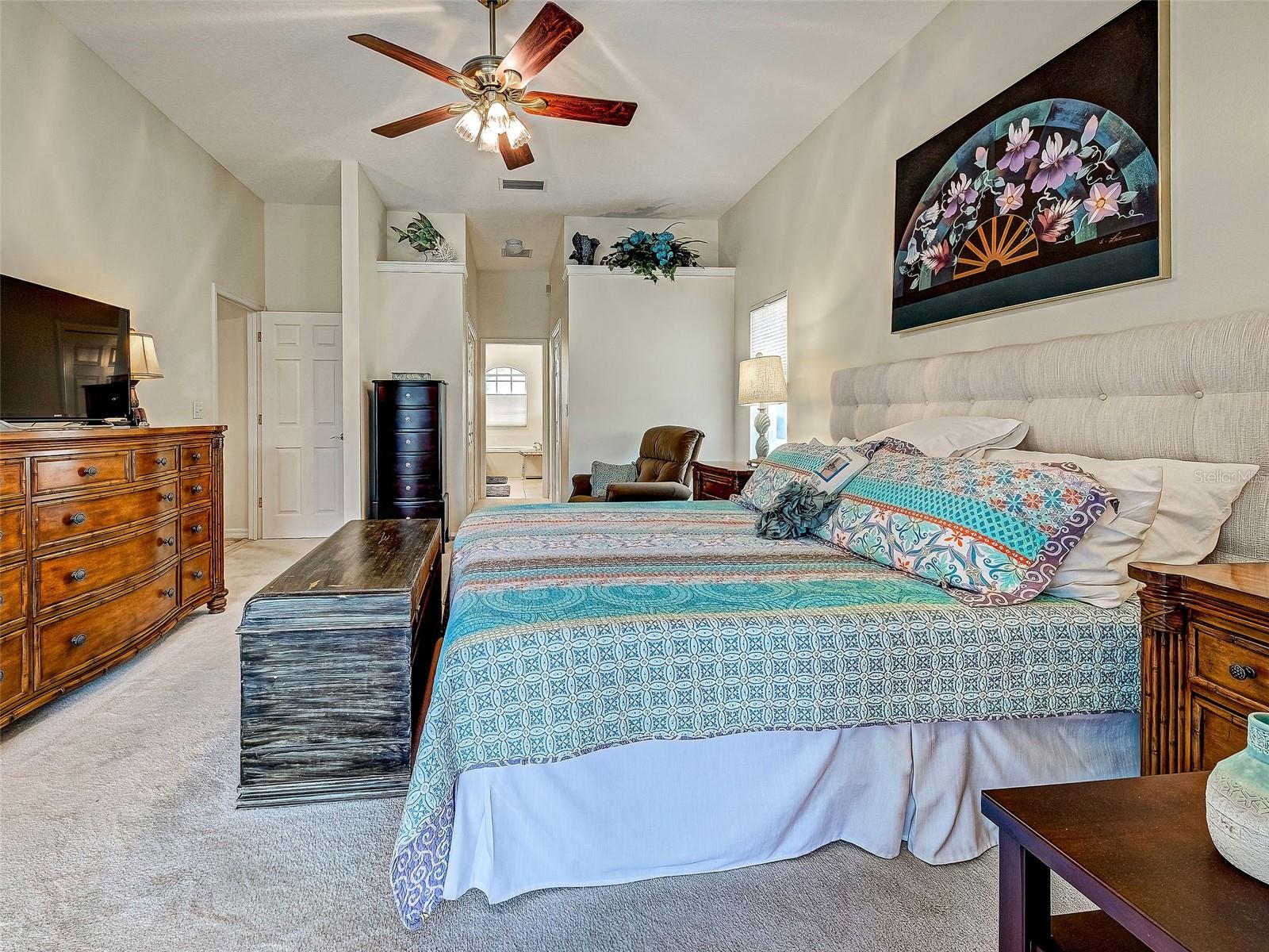 CALUSA LAKES - Residential