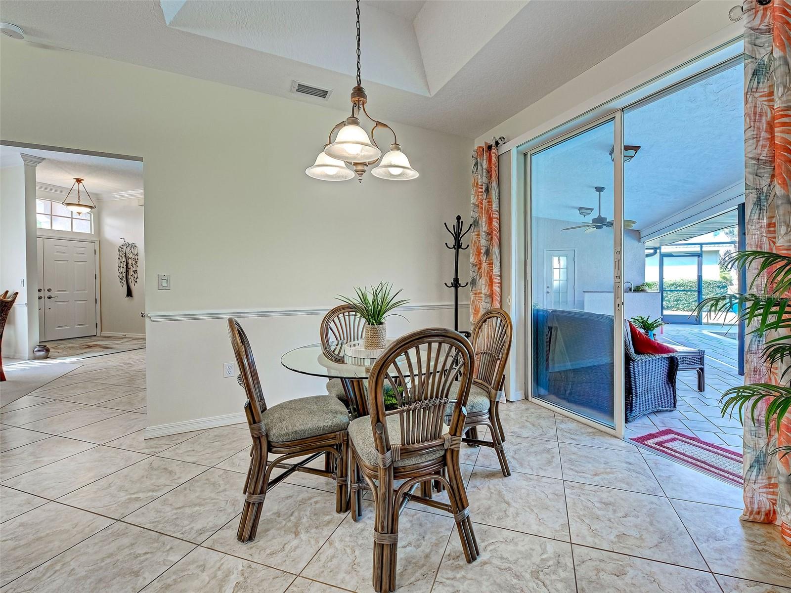 CALUSA LAKES - Residential