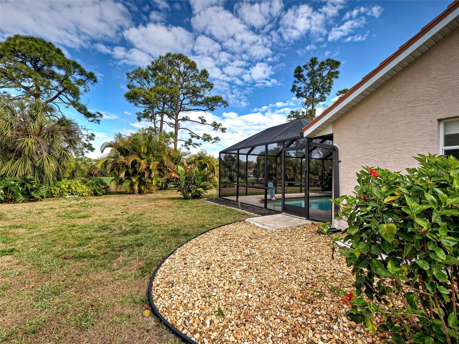 CALUSA LAKES - Residential