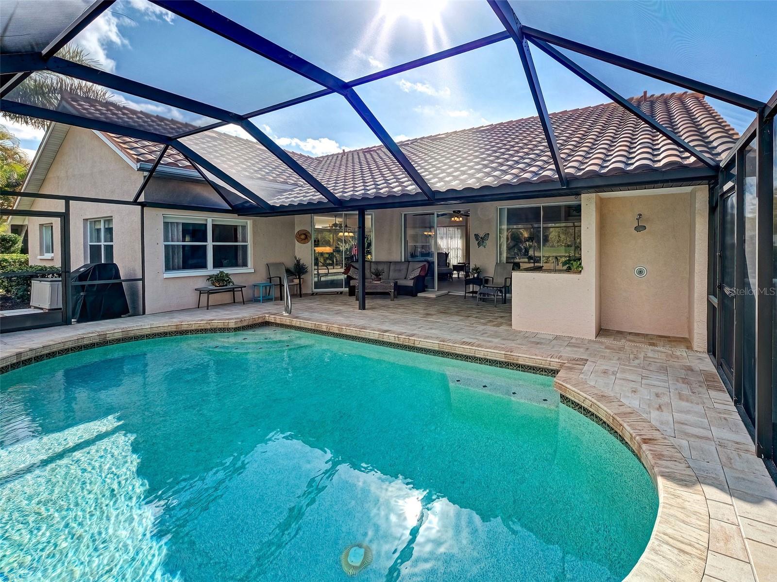 CALUSA LAKES - Residential