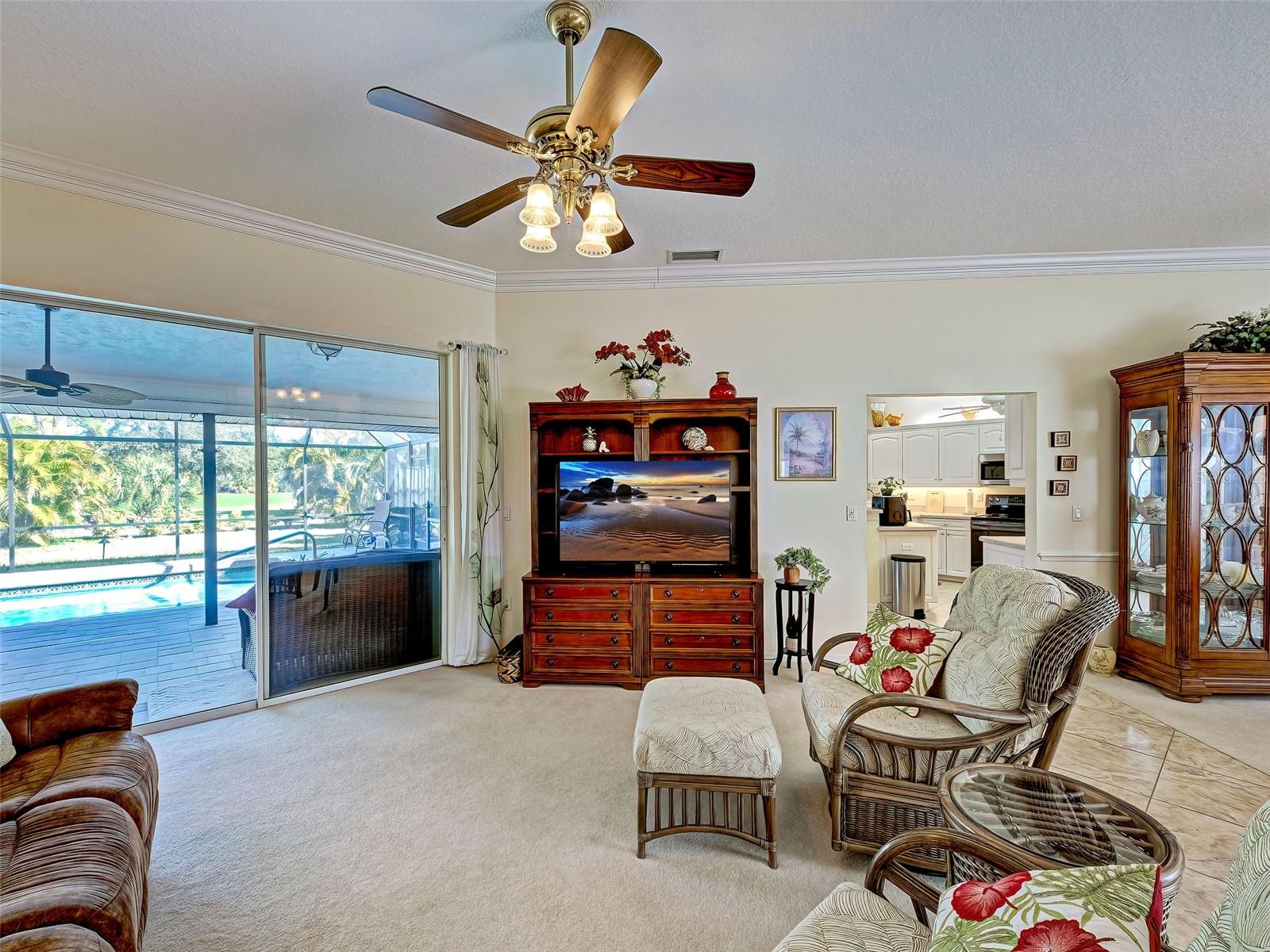 CALUSA LAKES - Residential