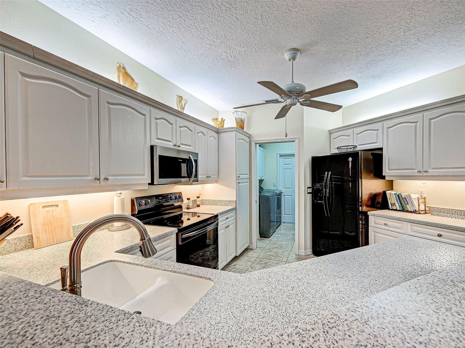 CALUSA LAKES - Residential