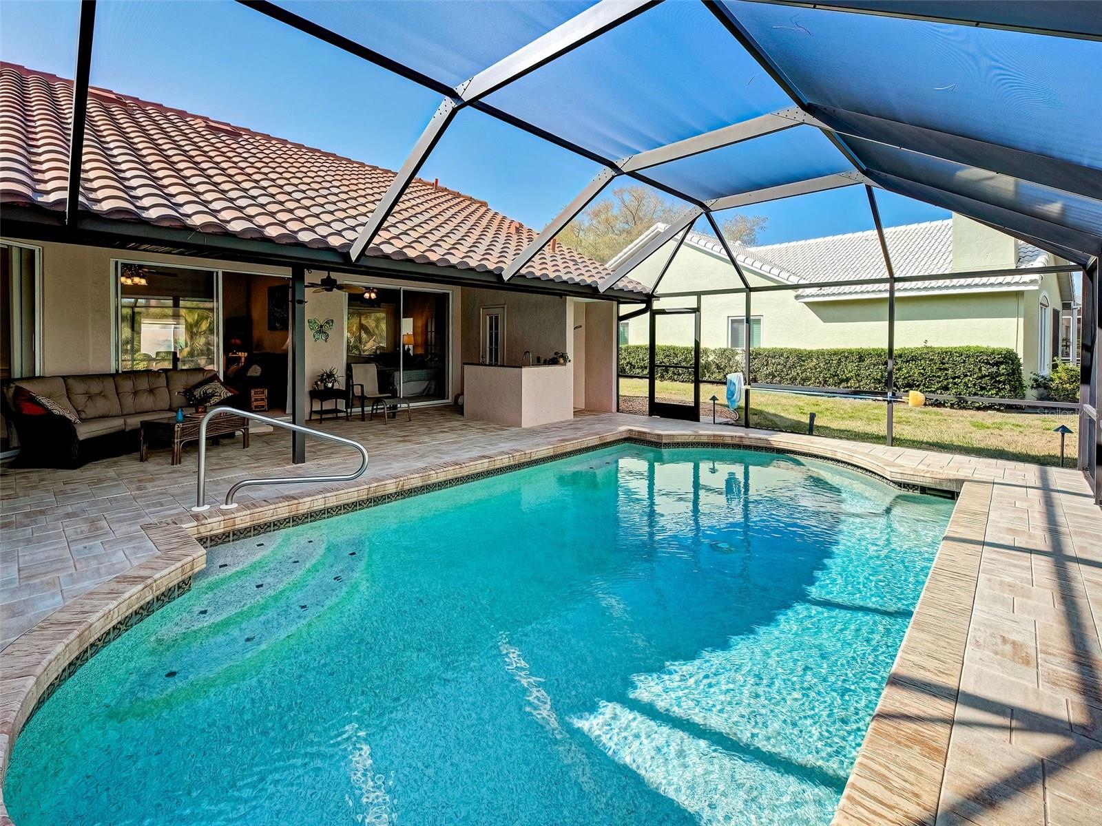 CALUSA LAKES - Residential