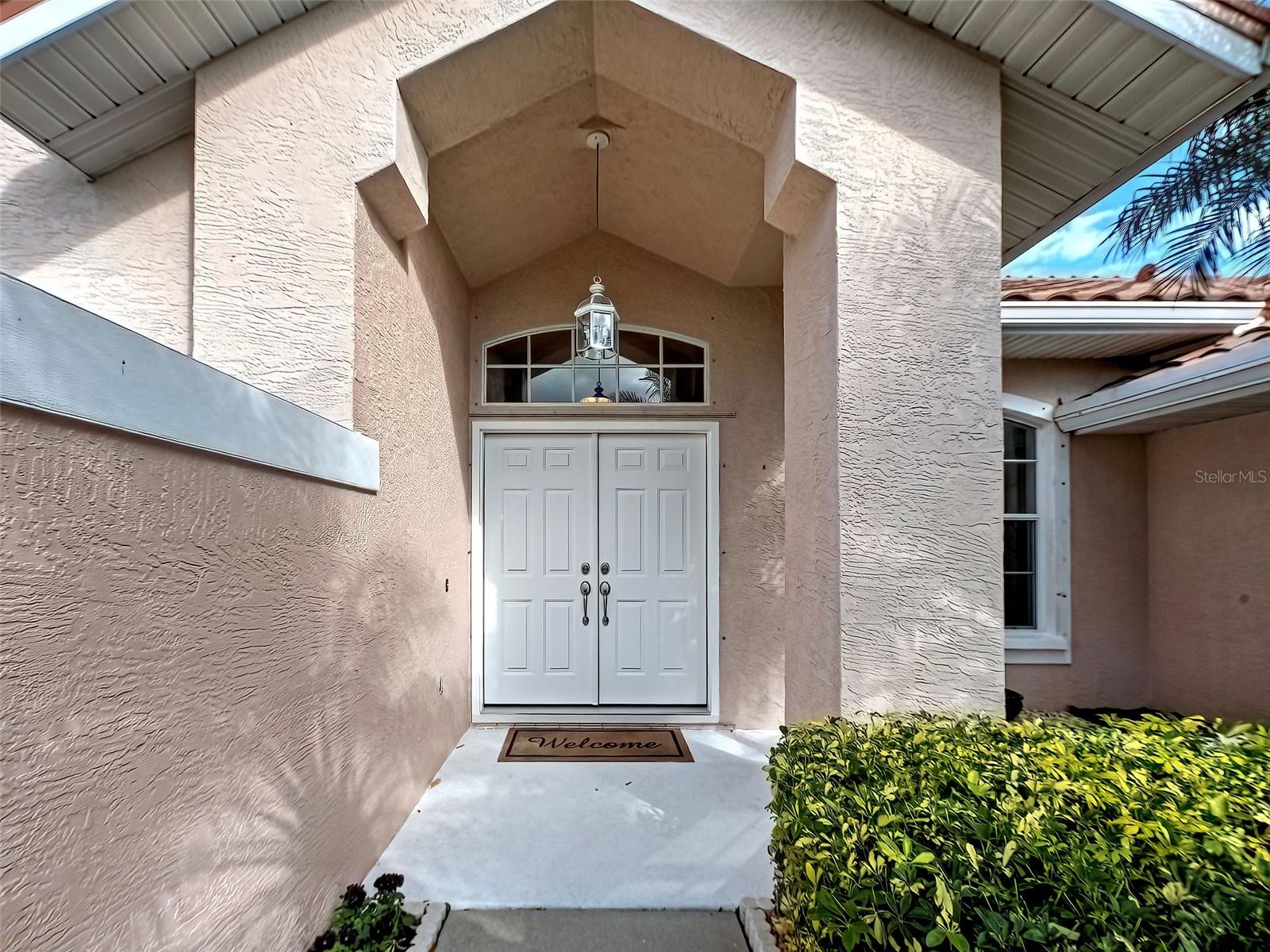 CALUSA LAKES - Residential