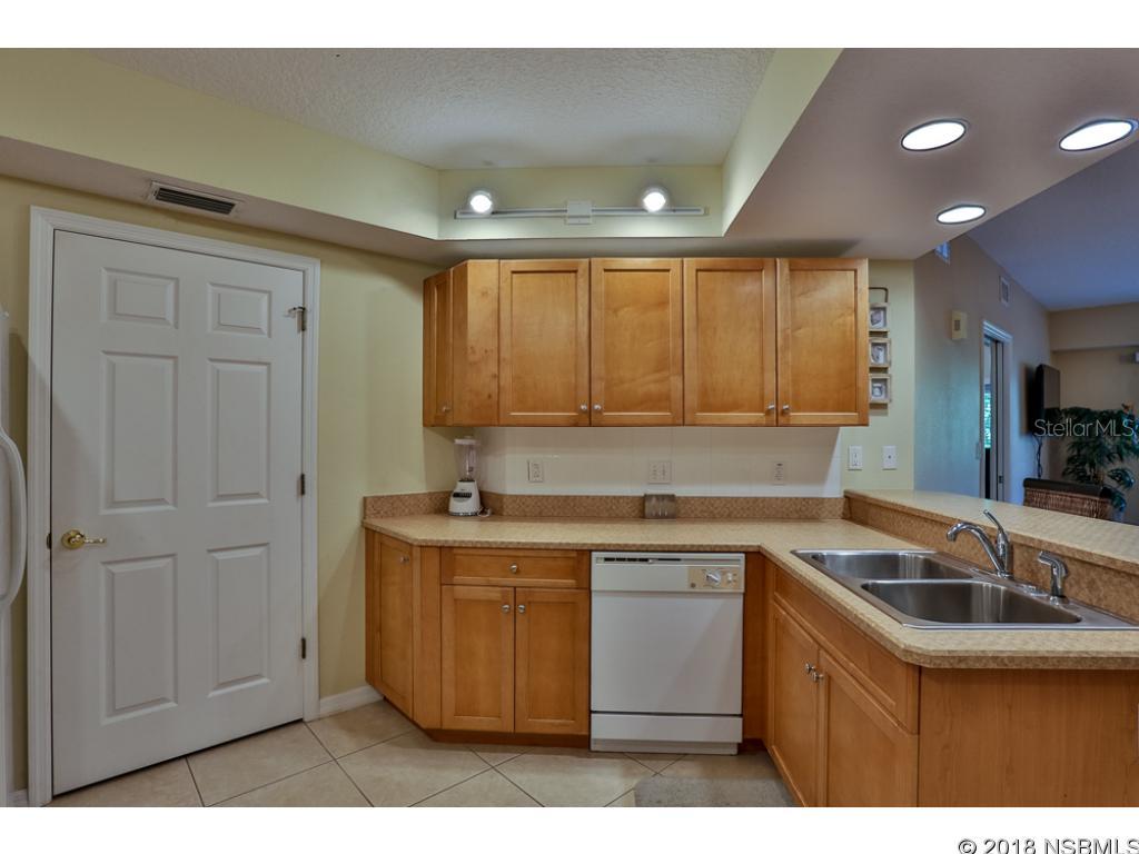 Ocean Walk Condo At Nsb - Residential