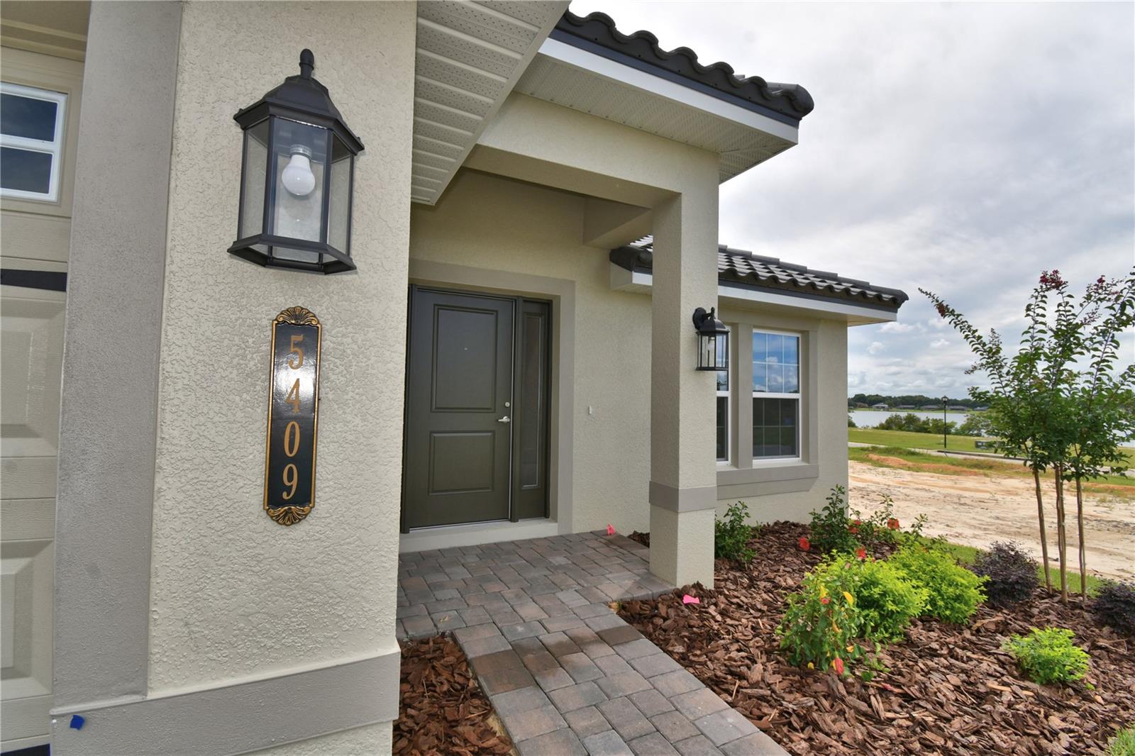 5409 WATERSIDE DRIVE