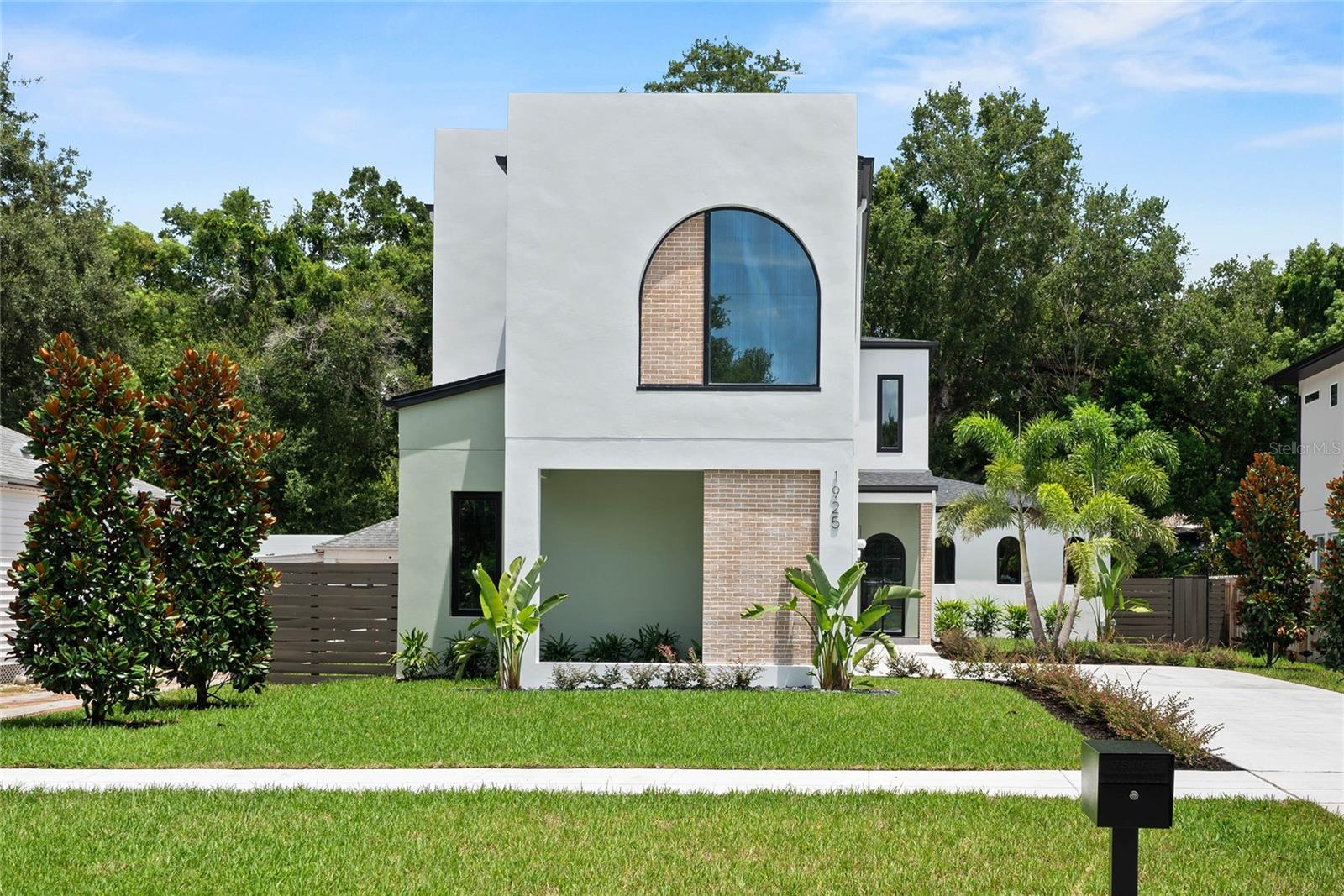 Come be swept away by this organically modern custom home, located in the charming Delaney Park area, featuring spacious master suites, one on each floor, lofty kitchen with an oversized island, patio for all your entertaining needs, unique lighting inside and out, and loads of windows to capture all the natural light, including a custom statement elliptical accent window in the front of the home. We invite you to visit this feng shui home today where the balance between functionality and beauty come together imperfect harmony.