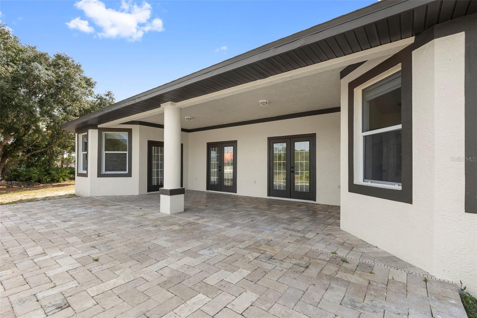 UNIT 10 HLNDS - Residential