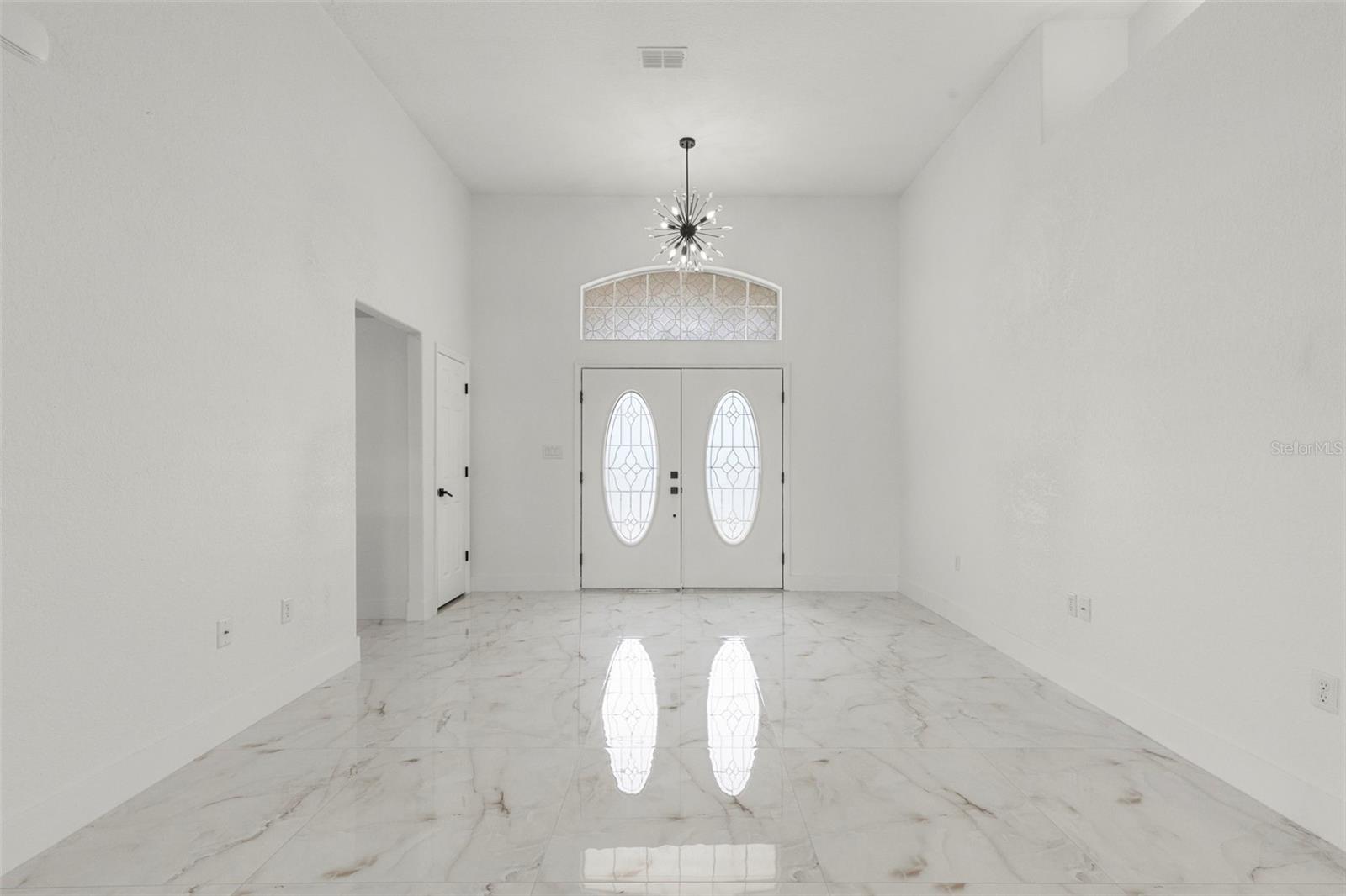 UNIT 10 HLNDS - Residential