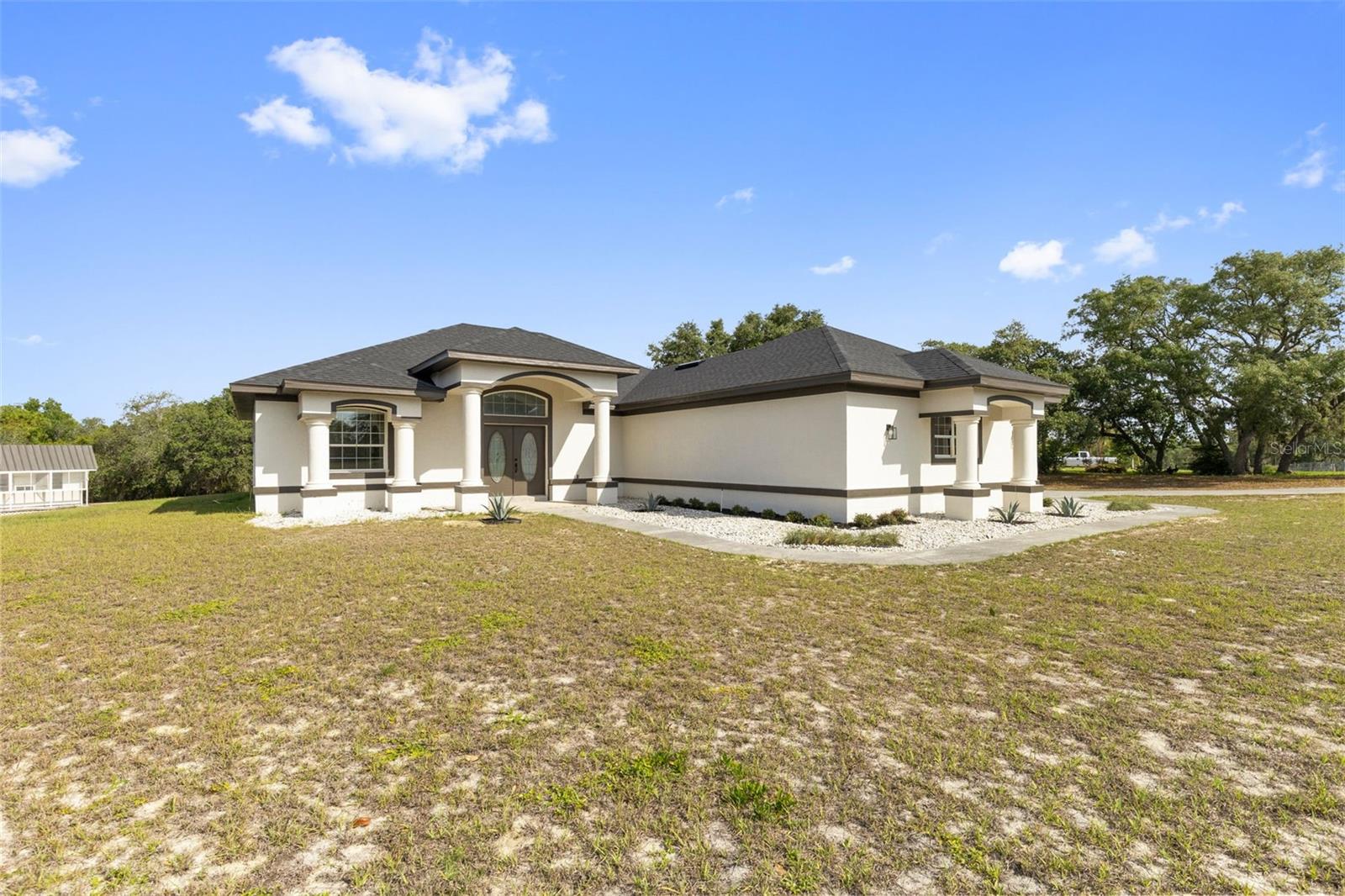 UNIT 10 HLNDS - Residential