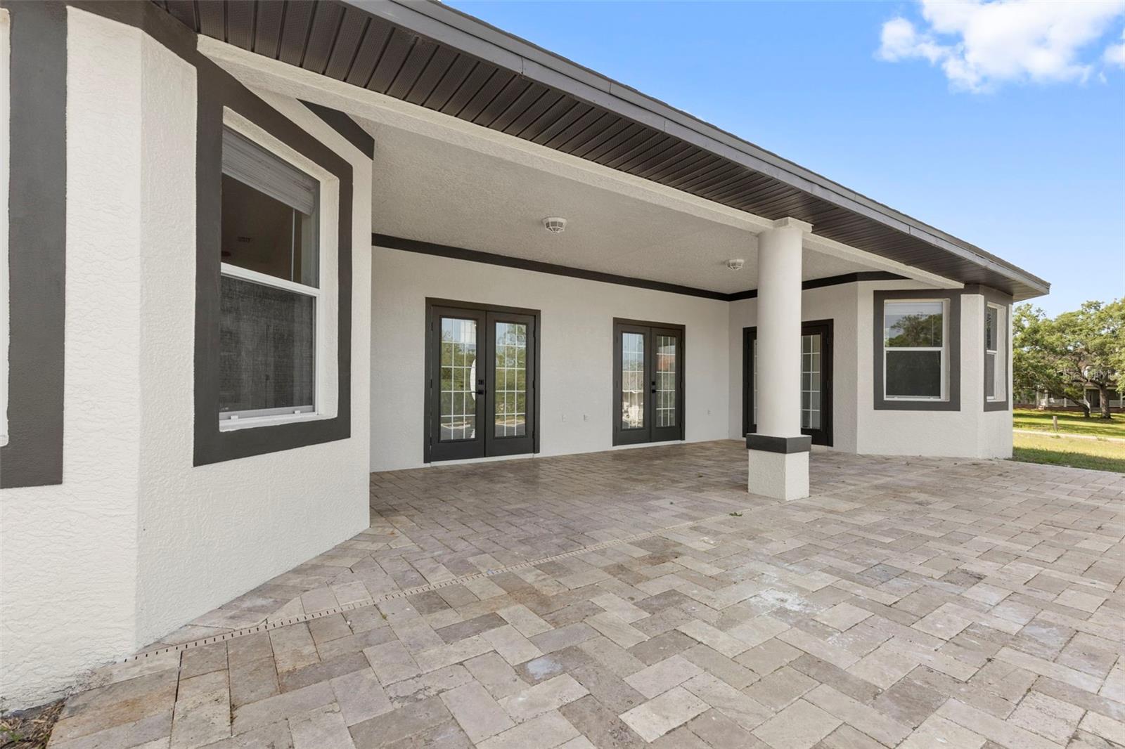 UNIT 10 HLNDS - Residential