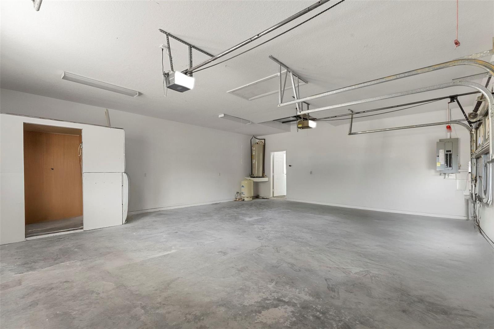 UNIT 10 HLNDS - Residential