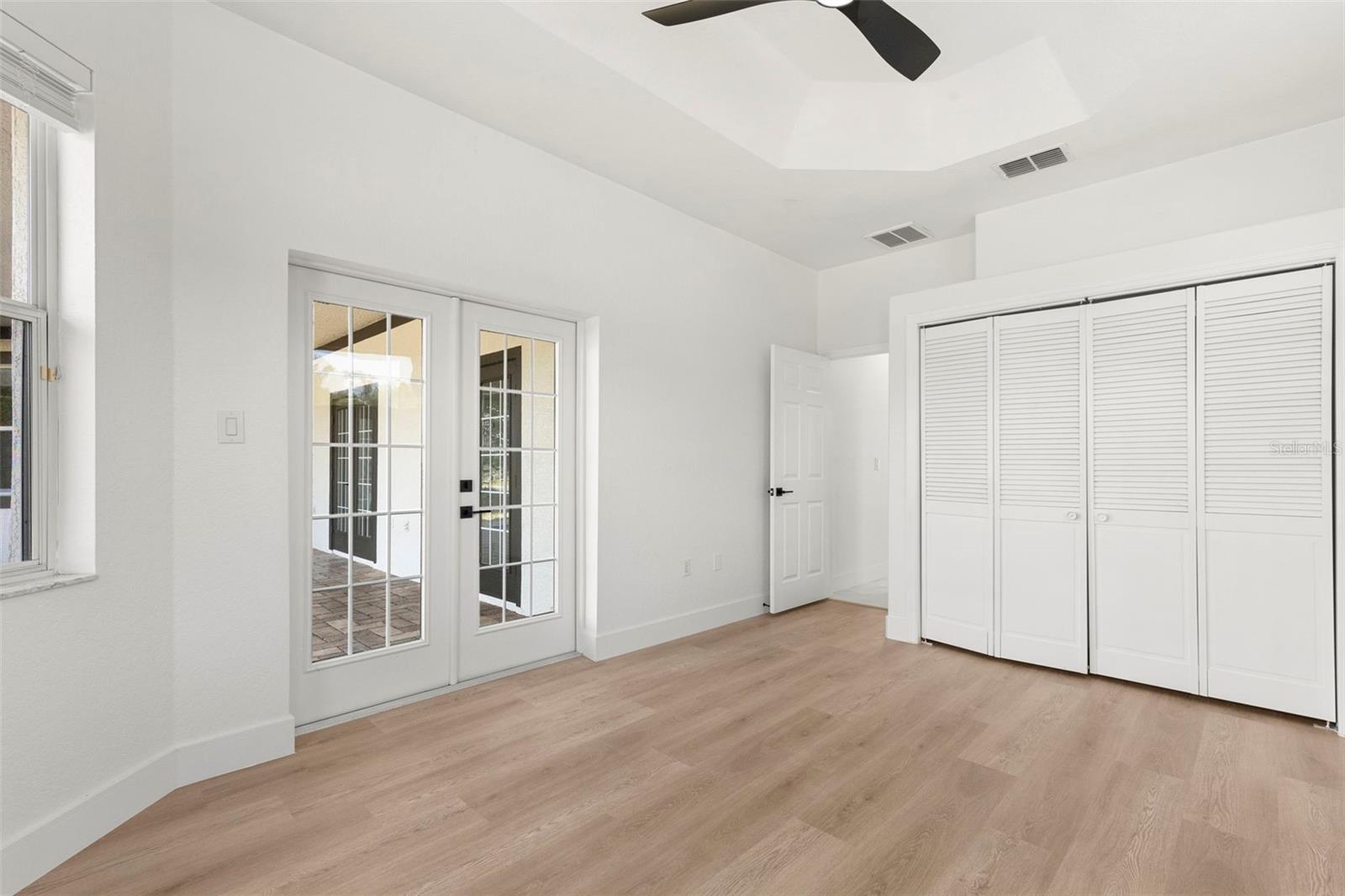 UNIT 10 HLNDS - Residential