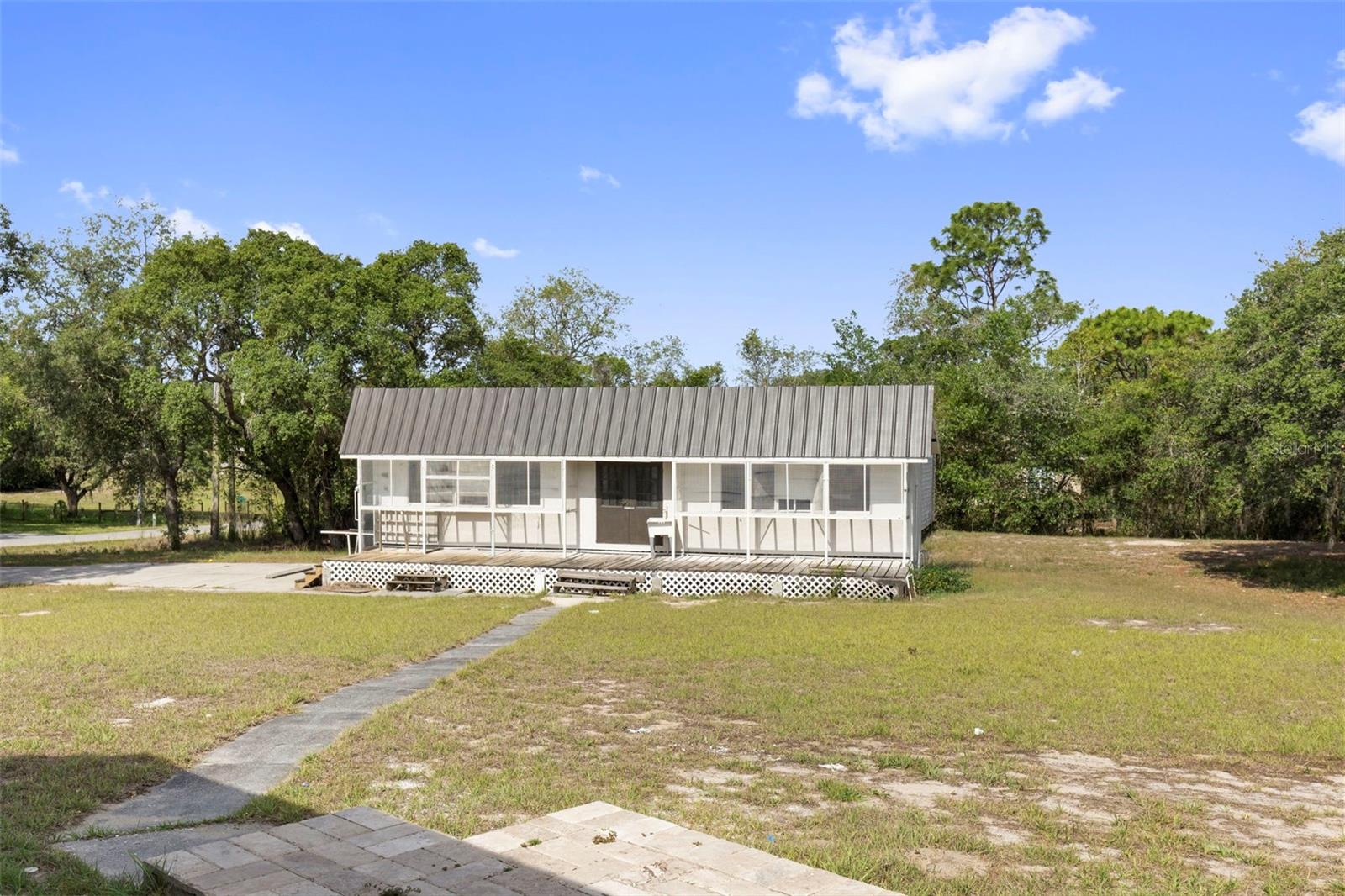 UNIT 10 HLNDS - Residential