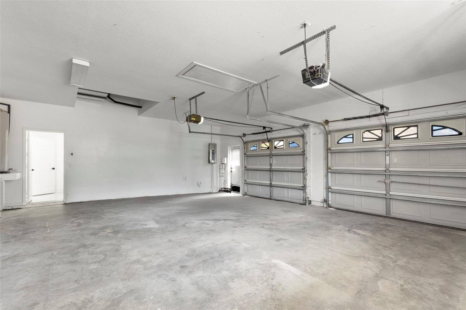 UNIT 10 HLNDS - Residential