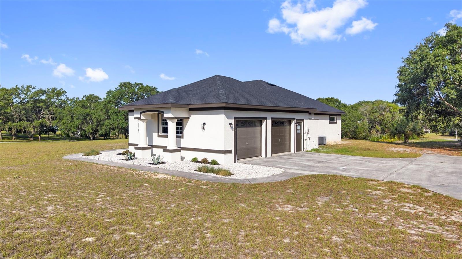 UNIT 10 HLNDS - Residential